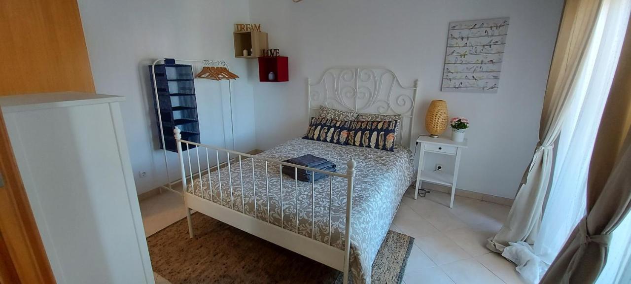 Apartamento Piscina 5 Minutos Praia Alcantarilha Buitenkant foto